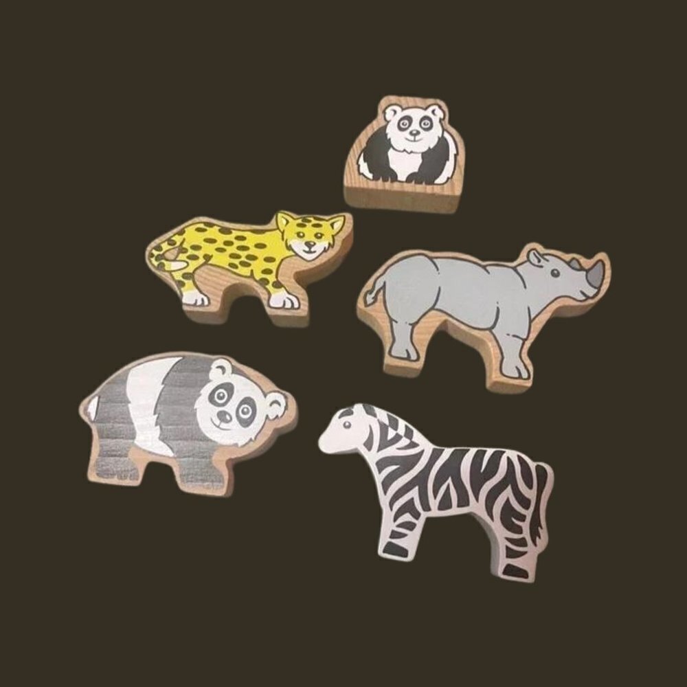Animal figures, Wooden, set of 5‎